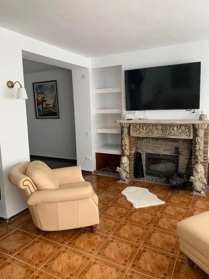 Apartamento Mooi En Erg Ruim Appartement Met Een Openhaard Málaga España