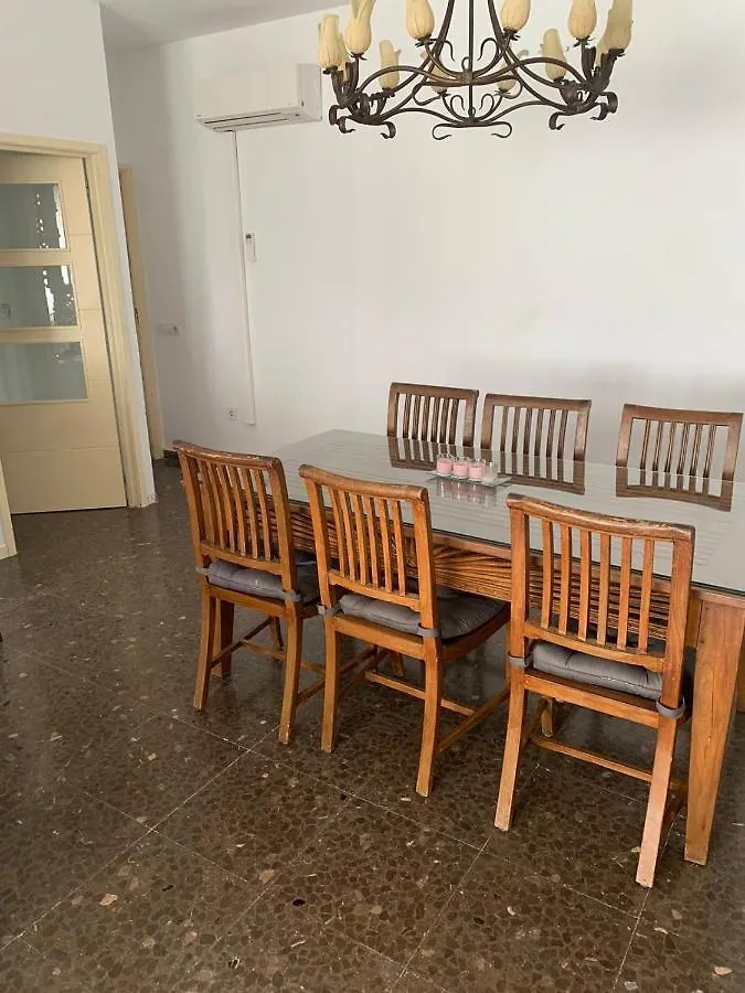 Mooi En Erg Ruim Appartement Met Een Openhaard Málaga 0*,  España