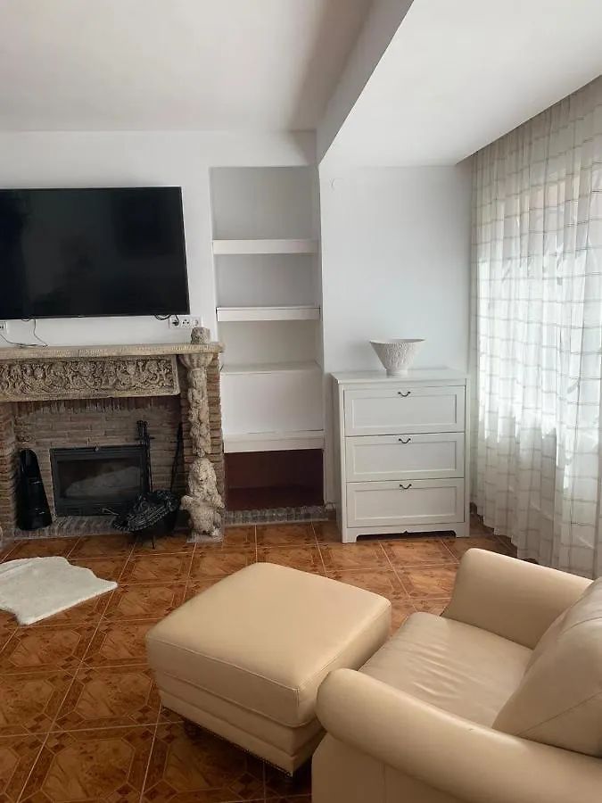Mooi En Erg Ruim Appartement Met Een Openhaard Málaga Apartamento