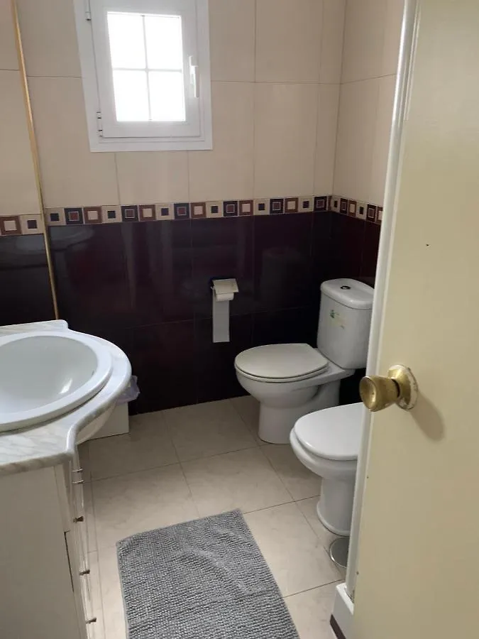 Apartamento Mooi En Erg Ruim Appartement Met Een Openhaard Málaga