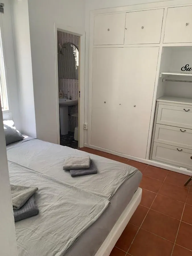 Mooi En Erg Ruim Appartement Met Een Openhaard Málaga