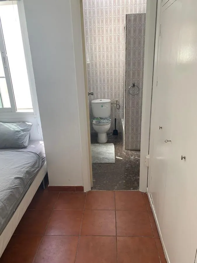 Mooi En Erg Ruim Appartement Met Een Openhaard Málaga