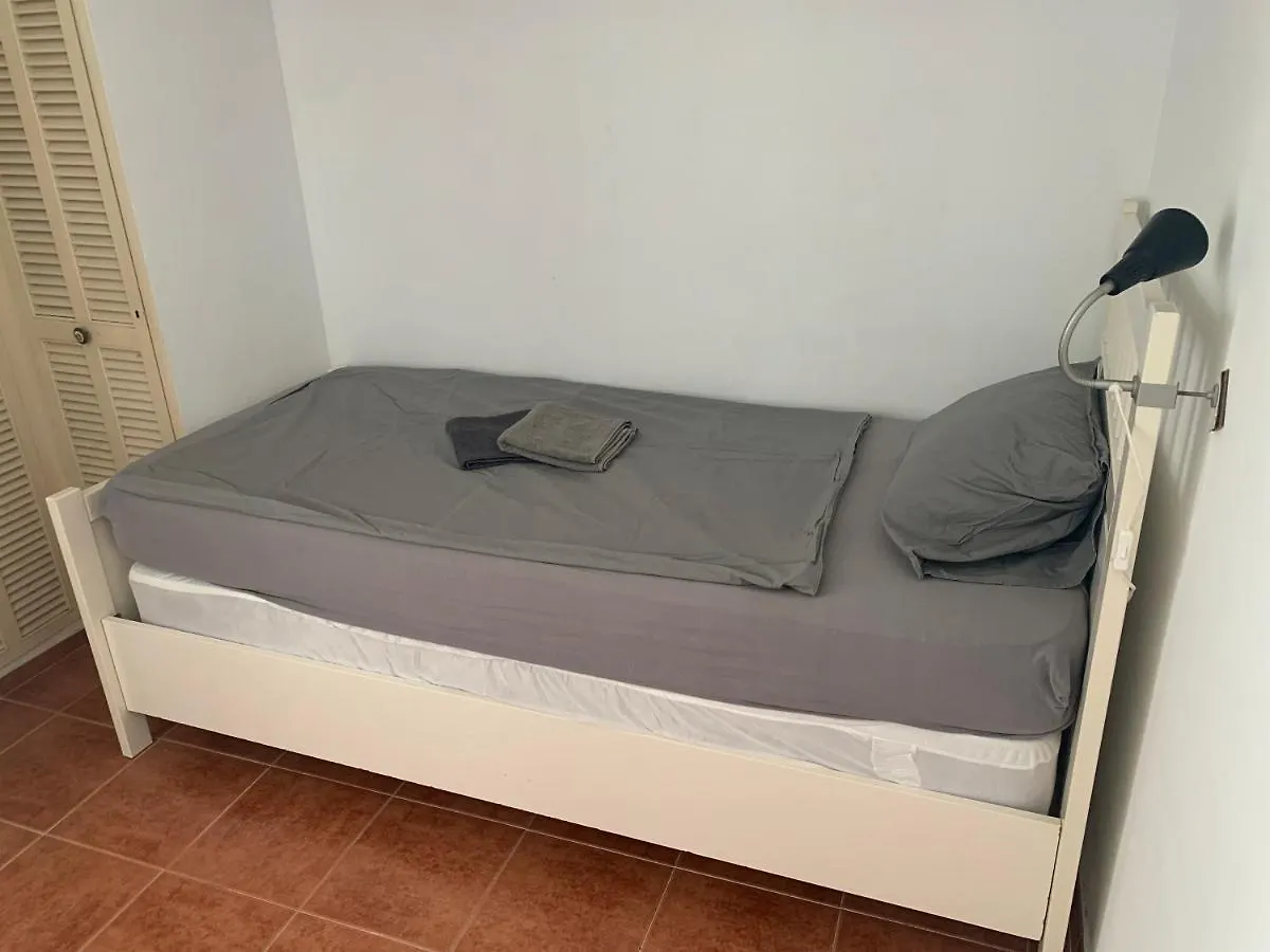 Mooi En Erg Ruim Appartement Met Een Openhaard Málaga