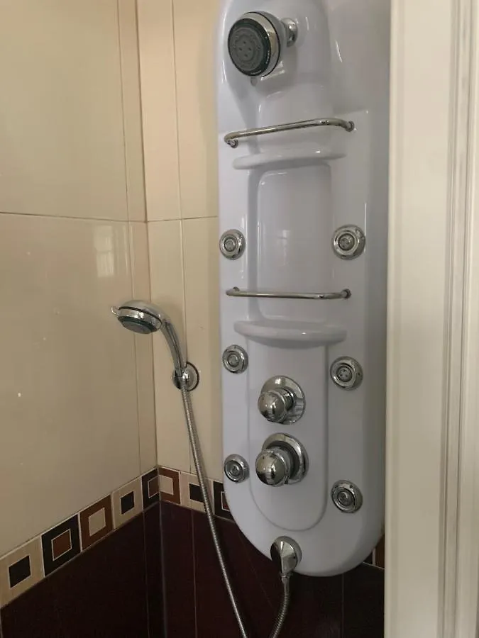 Mooi En Erg Ruim Appartement Met Een Openhaard Málaga